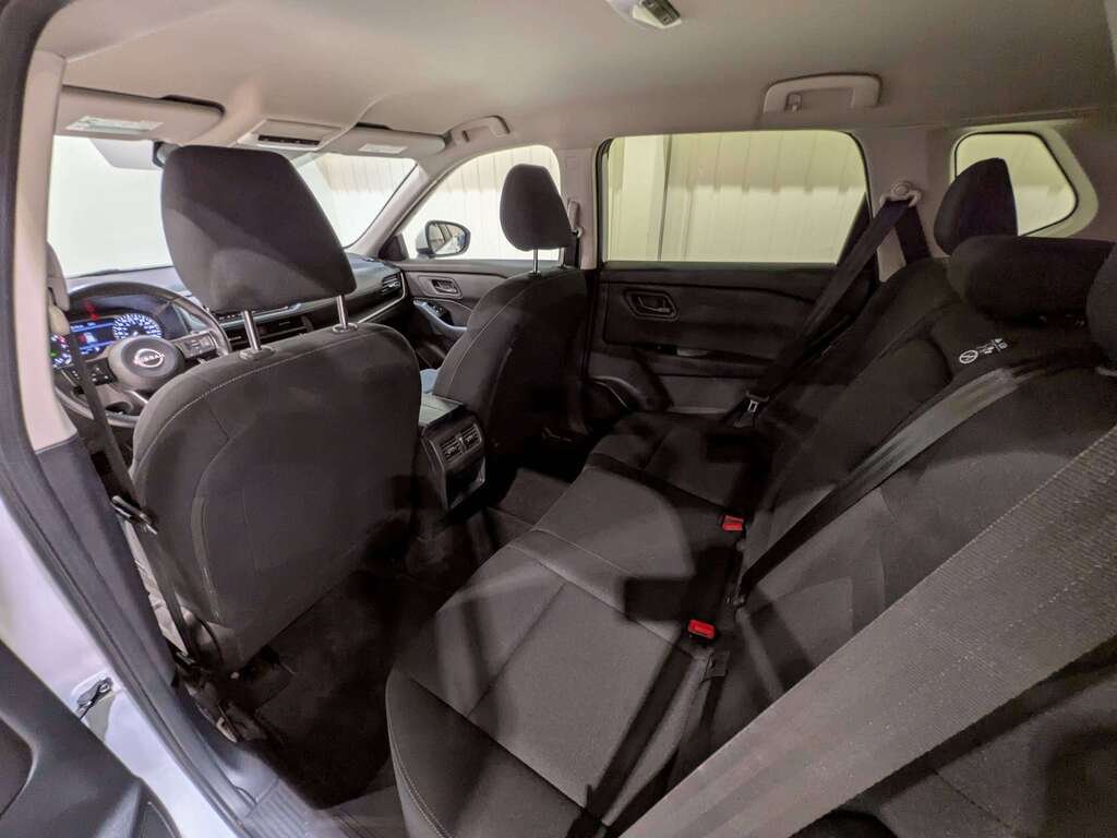 2024 Nissan Rogue AWD S White Val-David - photo #8