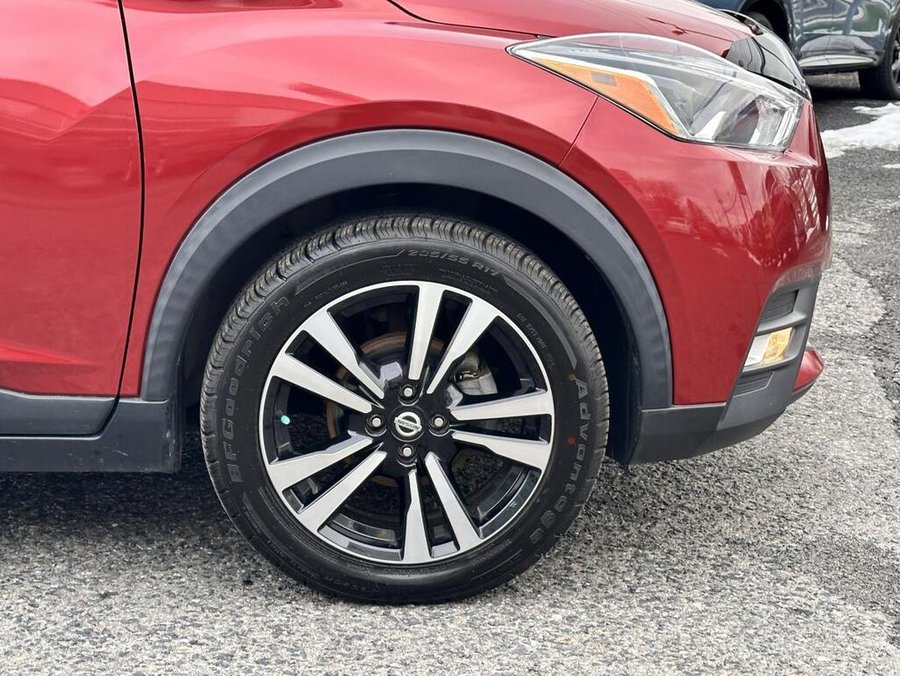 2019 Nissan Kicks 2019 Red