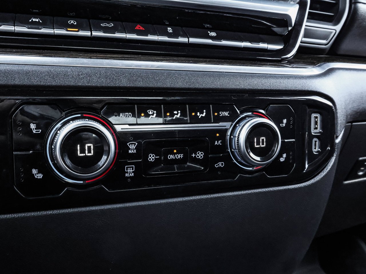 2023 GMC Sierra 1500 4WD Crew Cab 147 SLE Black Sherwood Park - photo #25