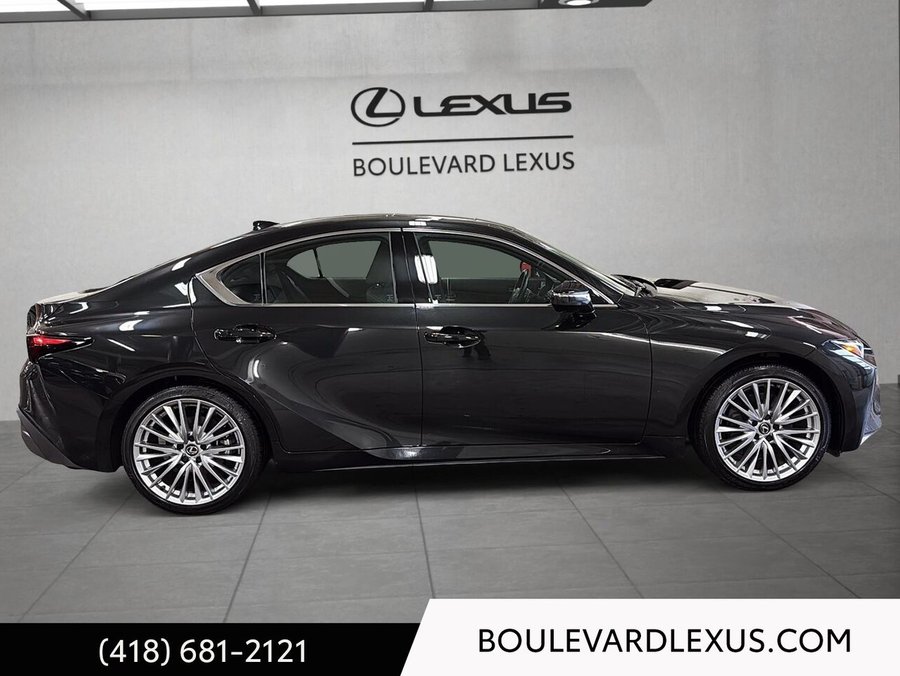 LEXUS IS 2025 2025 Noir