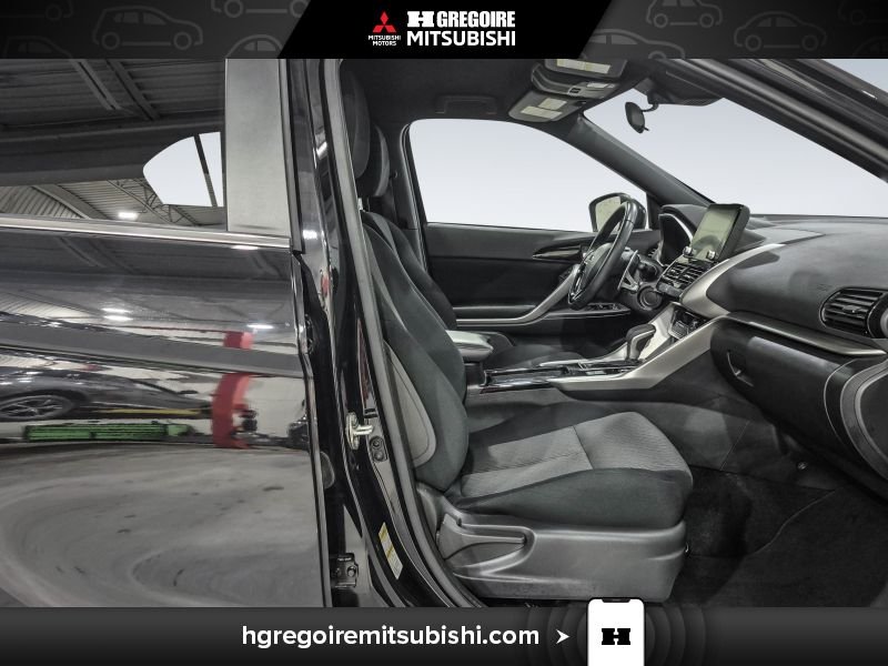 Mitsubishi Eclipse Cross MA4239 | Carbon Edition * AWD * Cam * A parti 0.9% * Carpla 2023 Noir Laval - photo #15