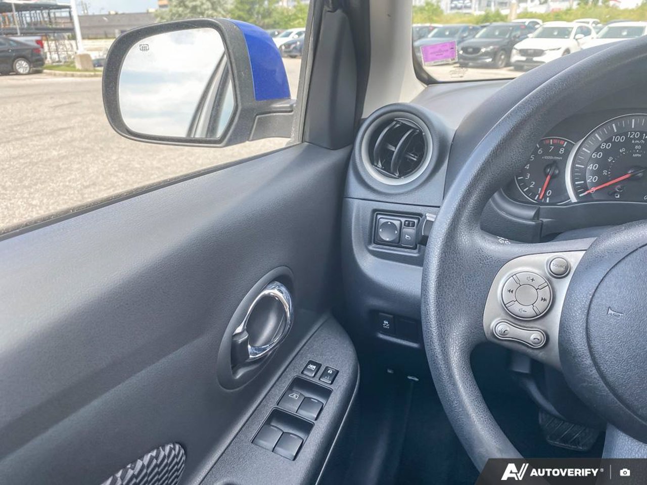 Nissan Micra 3N1CK3CP0HL259090 2017 Bleu Mirabel - photo #19
