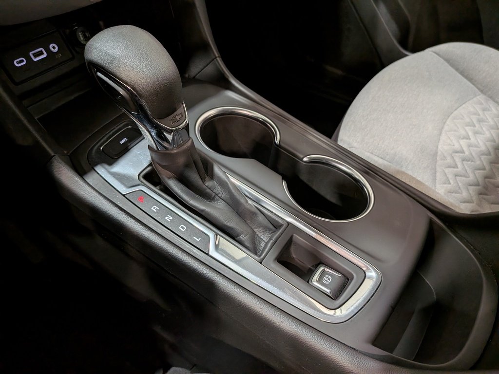 2022 Chevrolet Equinox AWD 4dr LS w/1LS Silver Val-David - photo #27