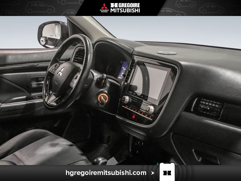 2020 Mitsubishi Outlander Grey Laval - photo #26