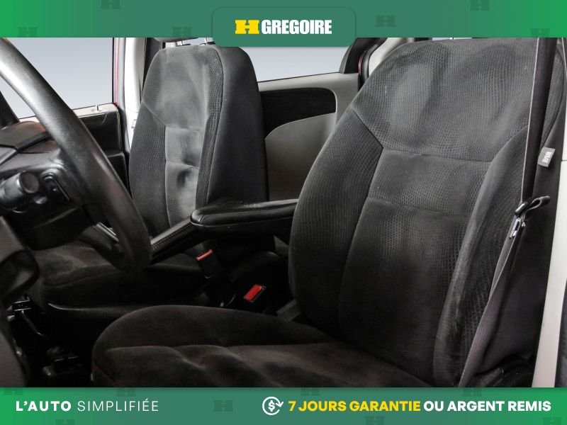 Dodge GR Caravan 820233 | Canada Value Package AUTO A/C CAM RECUL 2019 Rouge Laval - photo #19