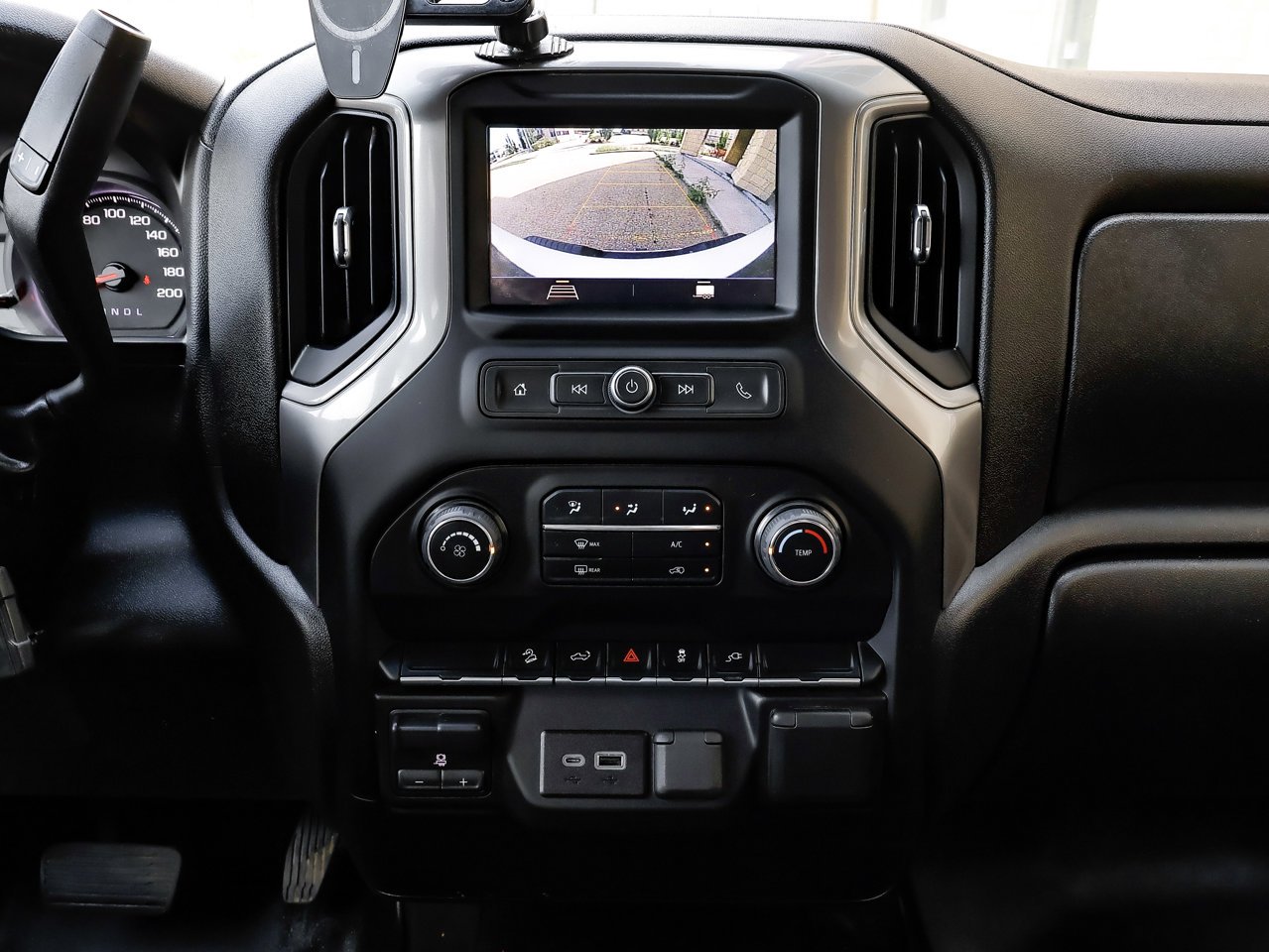 2022 Chevrolet Silverado 2500HD 4WD Double Cab 149 Work Truck White Sherwood Park - photo #22