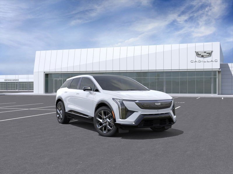 CADILLAC OPTIQ Luxe 4 portes 2026 Blanc éclatant, triple couche