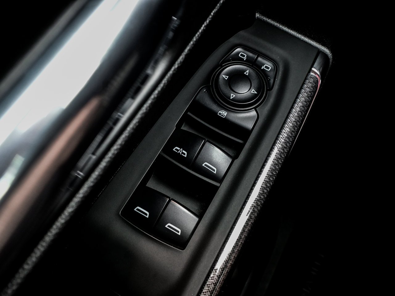 2025 Chevrolet Silverado 1500 4WD Crew Cab 147 Custom Trail Boss Black Sherwood Park - photo #17