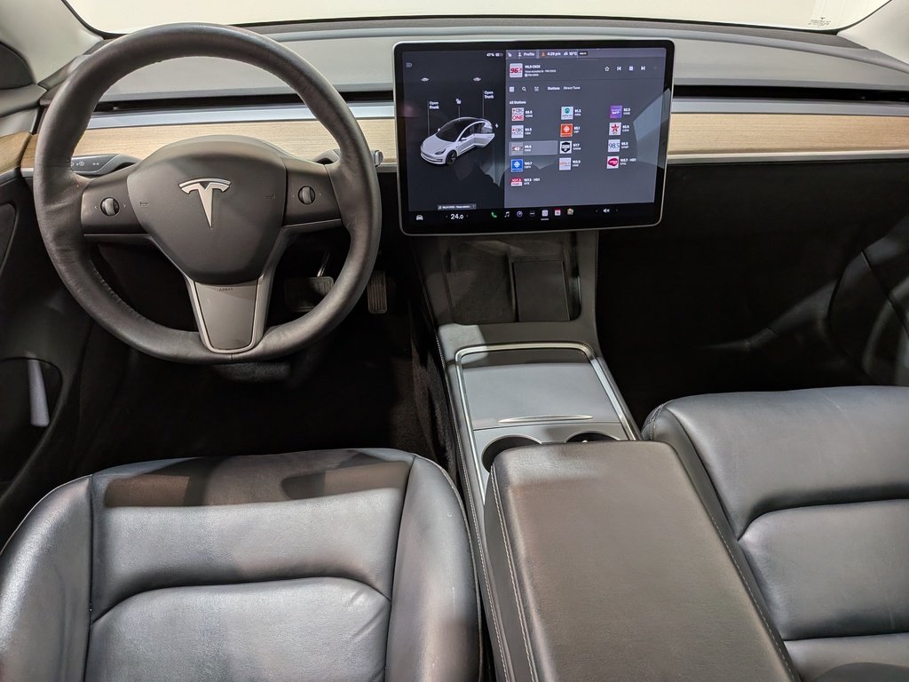 Tesla Model 3 Standard Range RWD *Ltd Avail* 2021 Rouge Val-David - photo #26