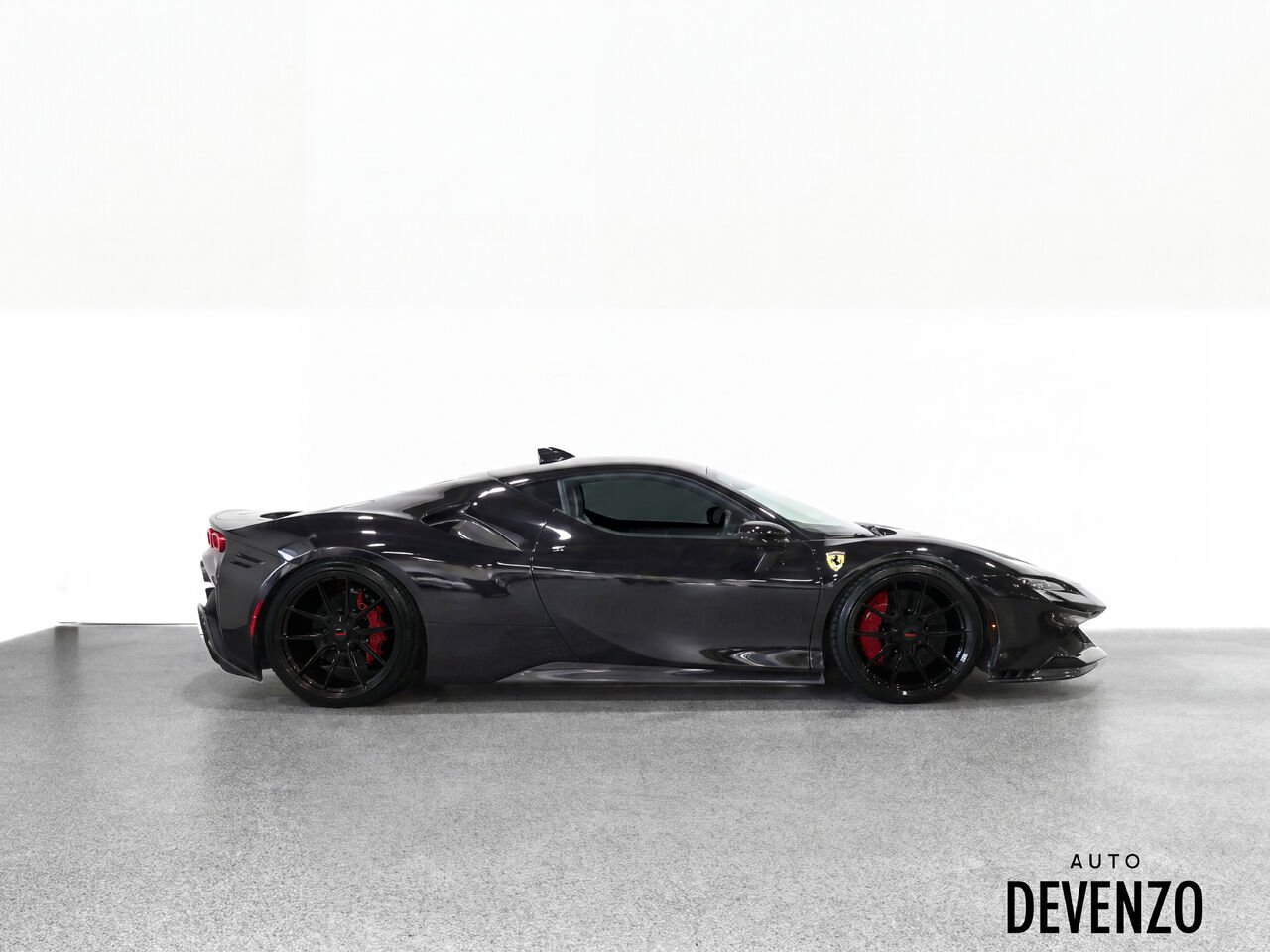 Ferrari SF90 Stradale 2023 Noir Saint-Eustache - photo #2