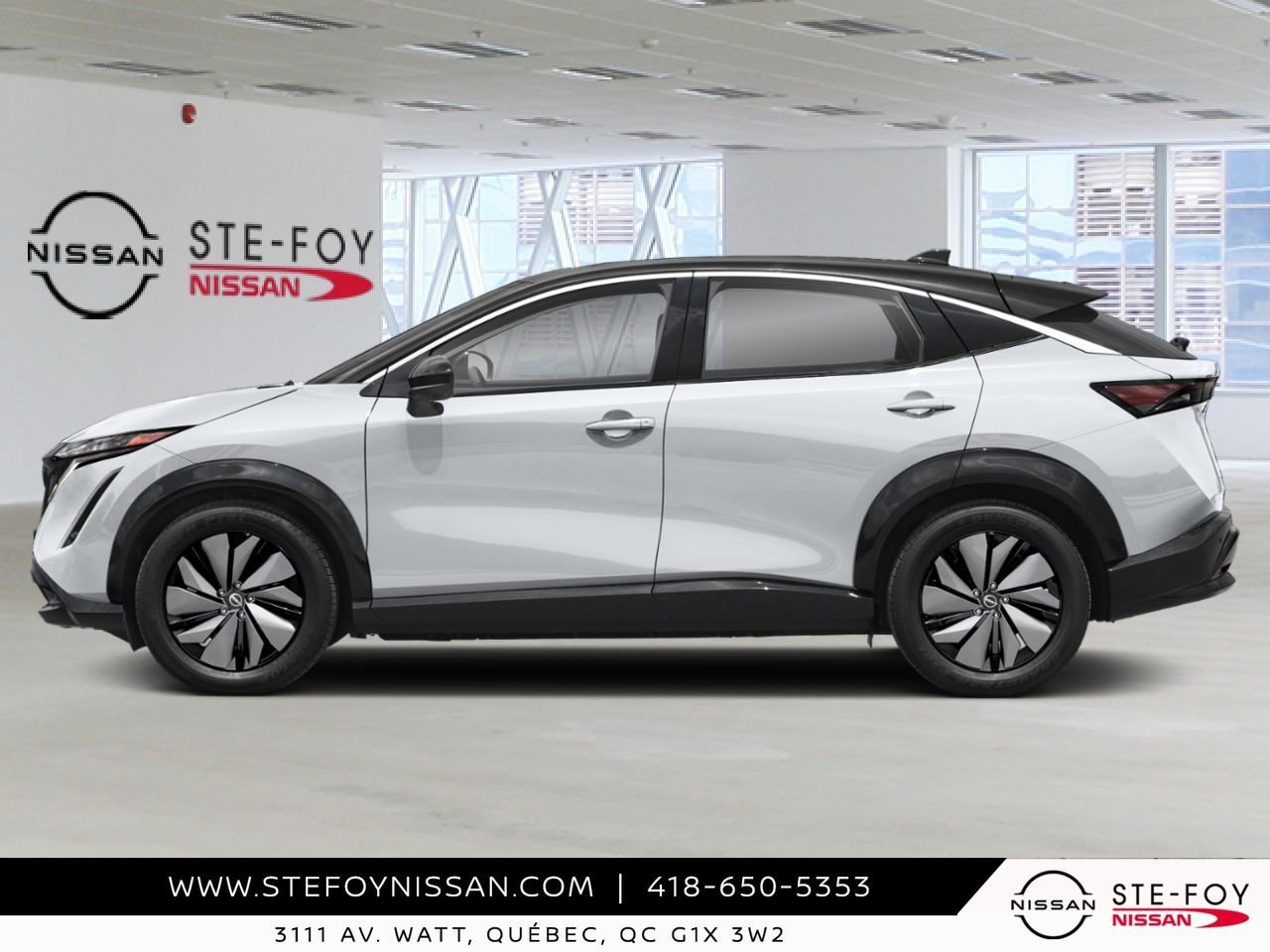 NISSAN ARIYA 2026 Blanc Everest nacré triple couche/Diamant noir nacré Ste-Foy - photo #1