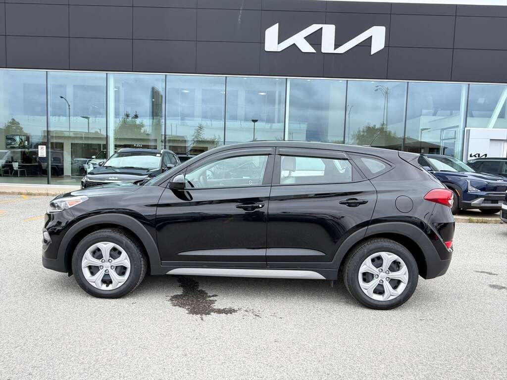 Hyundai Tucson 2017 Noir Gatineau - photo #2