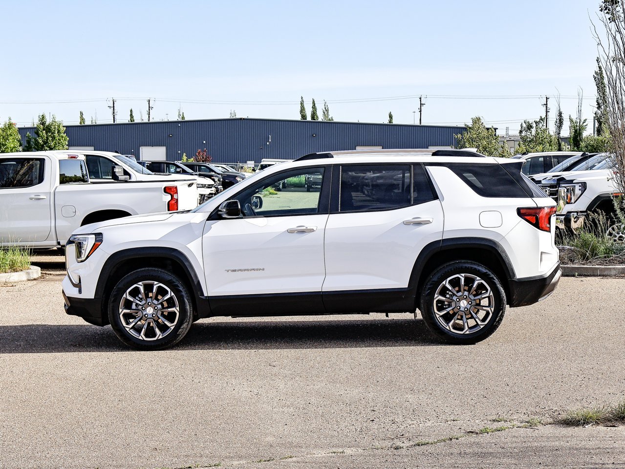 2026 GMC Terrain AWD 4dr Elevation White Sherwood Park - photo #9