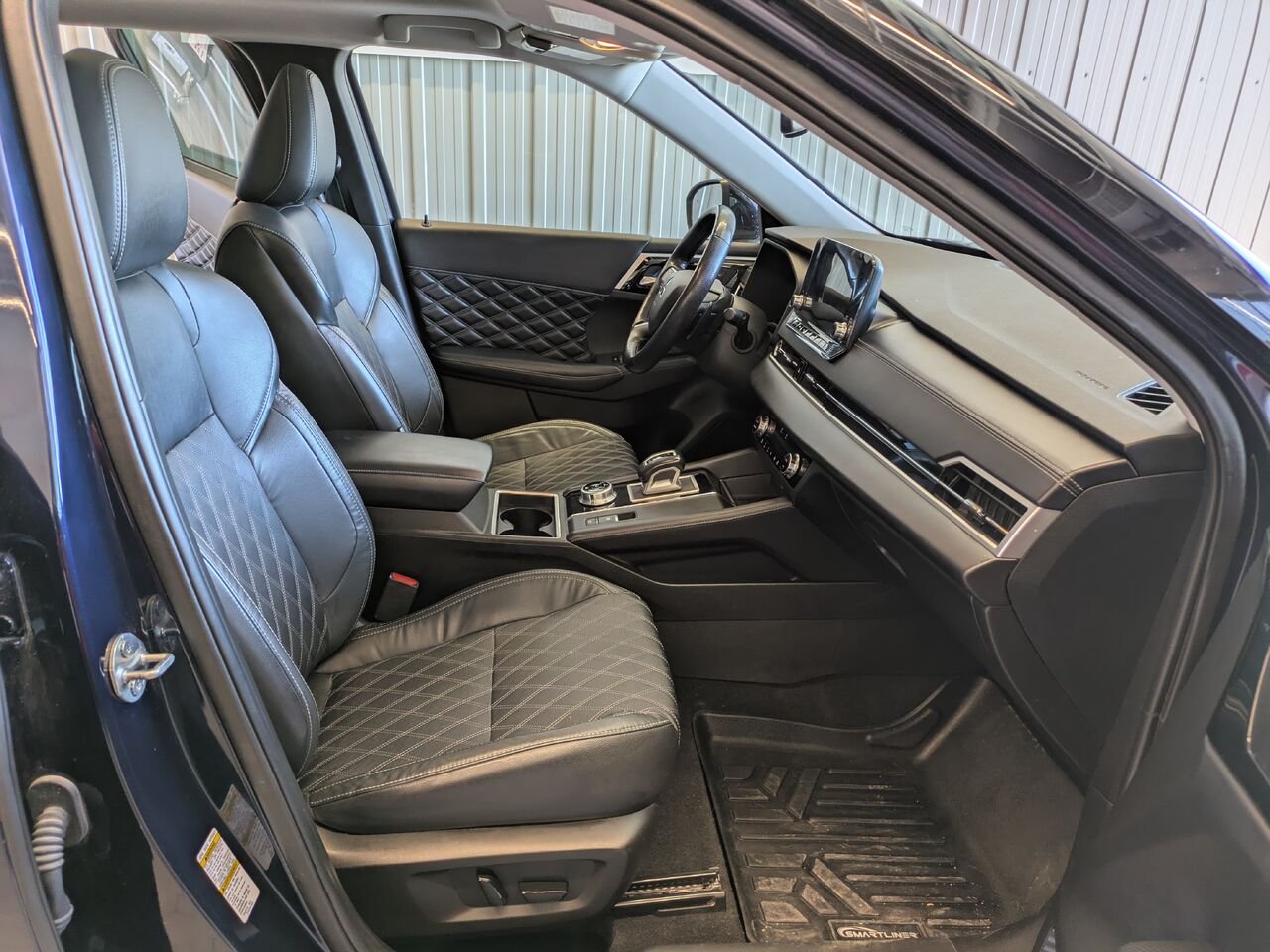 Mitsubishi Outlander 2023 Bleu Gatineau - photo #13