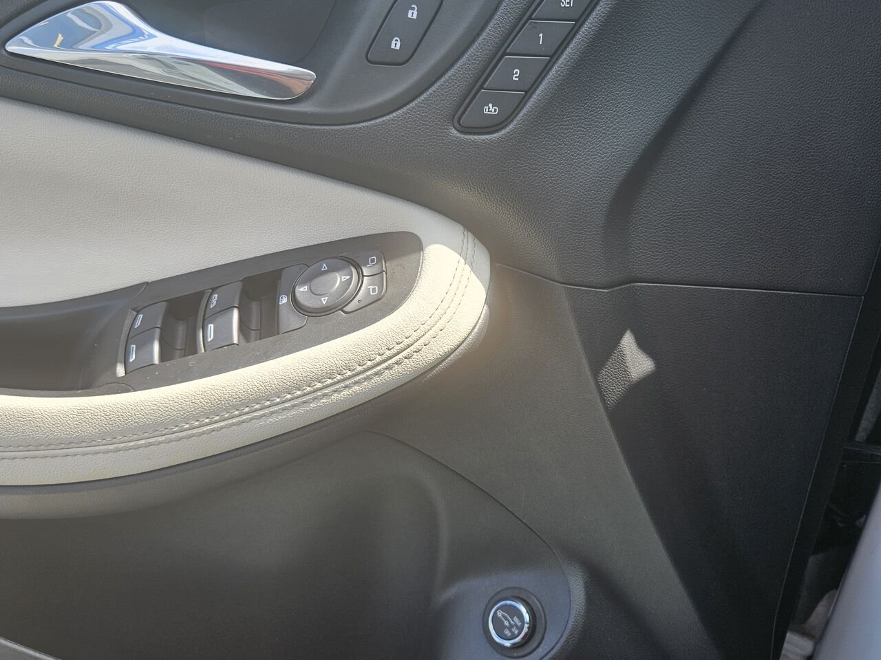 2022 Buick Encore GX Essence 4 portes TI White Thetford Mines - photo #11