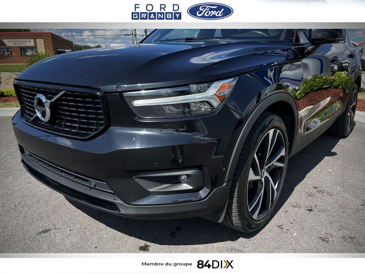 2021 Volvo XC40 Black Granby - photo #8