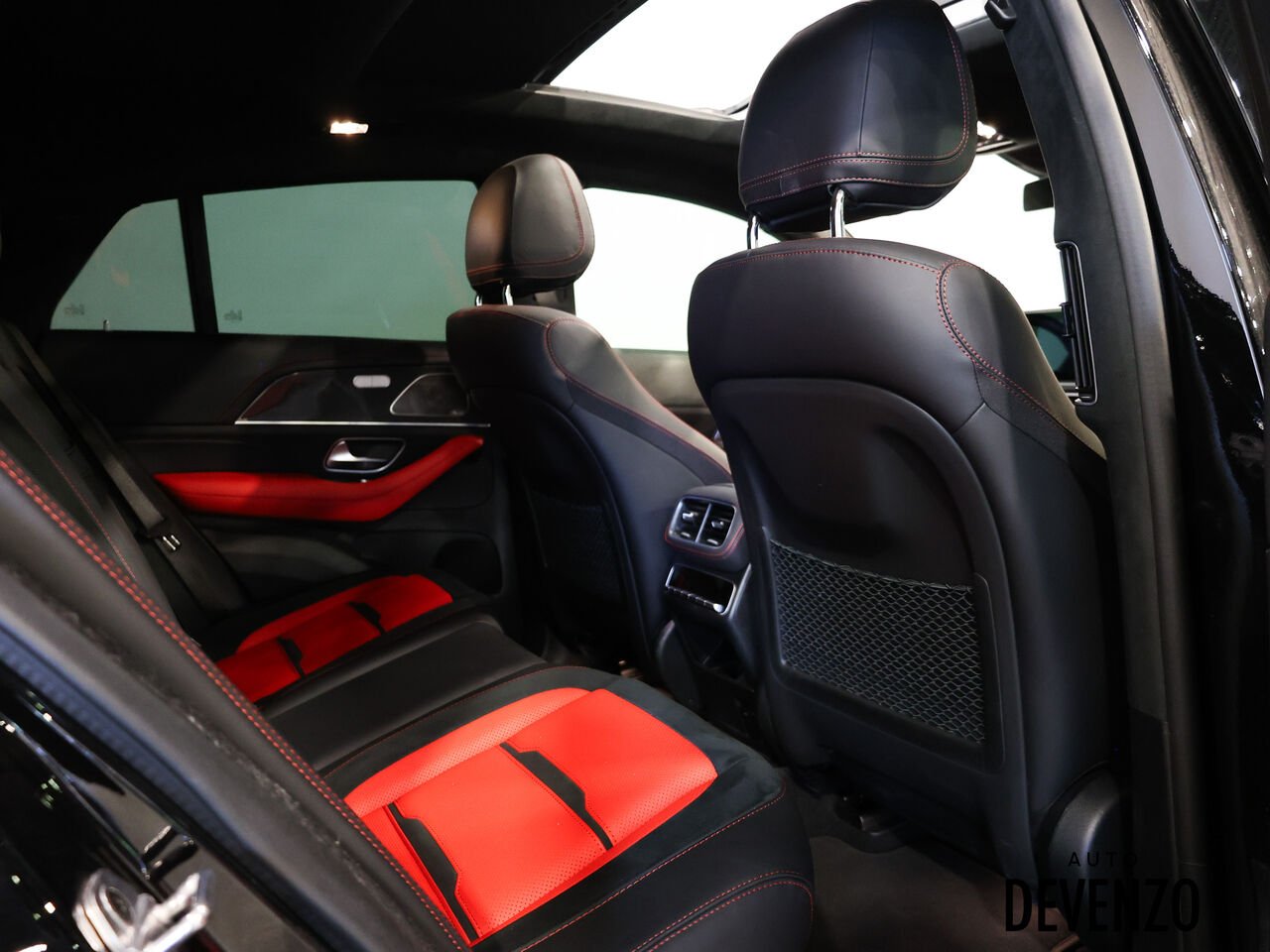 2023 Mercedes-Benz GLE Black Saint-Eustache - photo #9