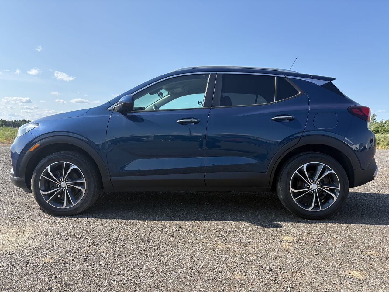 2021 BUICK ENCORE GX SELECT Sélect 4 portes TI Blue Montmagny - photo #2