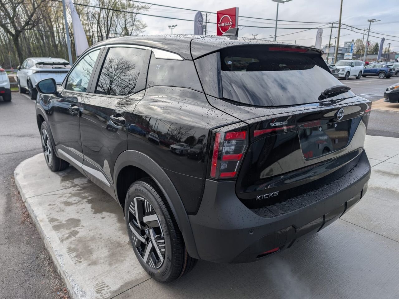 2026 NISSAN Kicks KICKS SV AVANT Super Black Châteauguay - photo #11