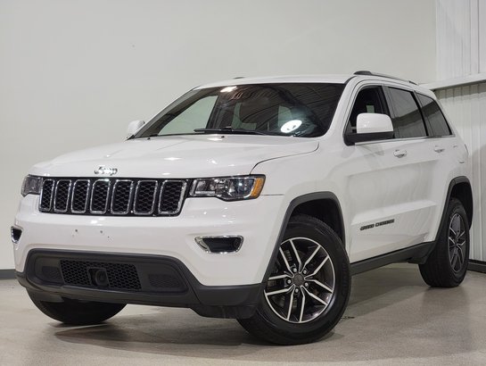Jeep Grand Cherokee Laredo4x4, Navigation, Sièges et volant chauffants 2021 Blanc