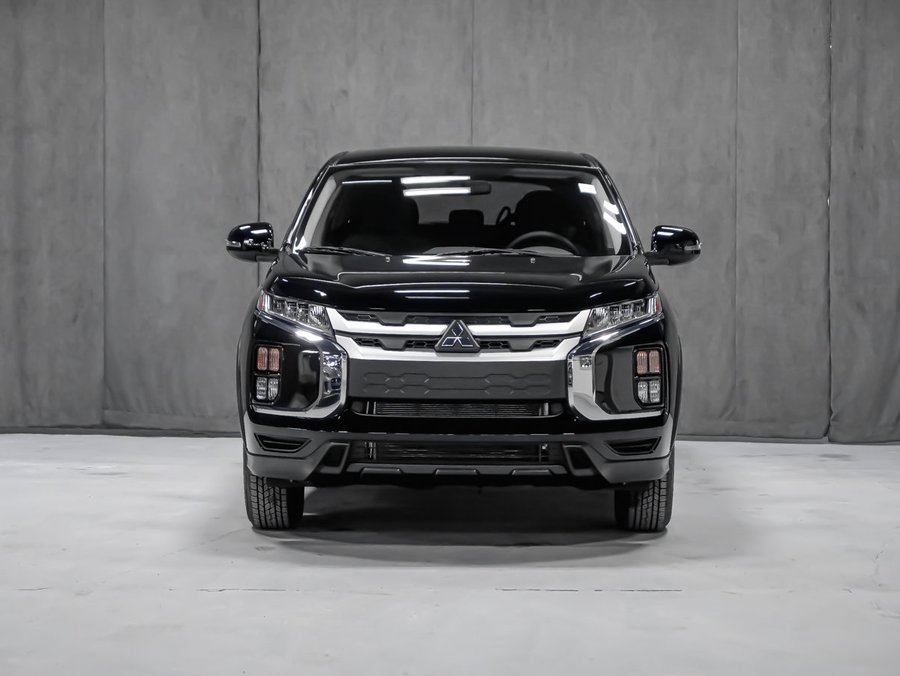 2026 Mitsubishi RVR SE Black