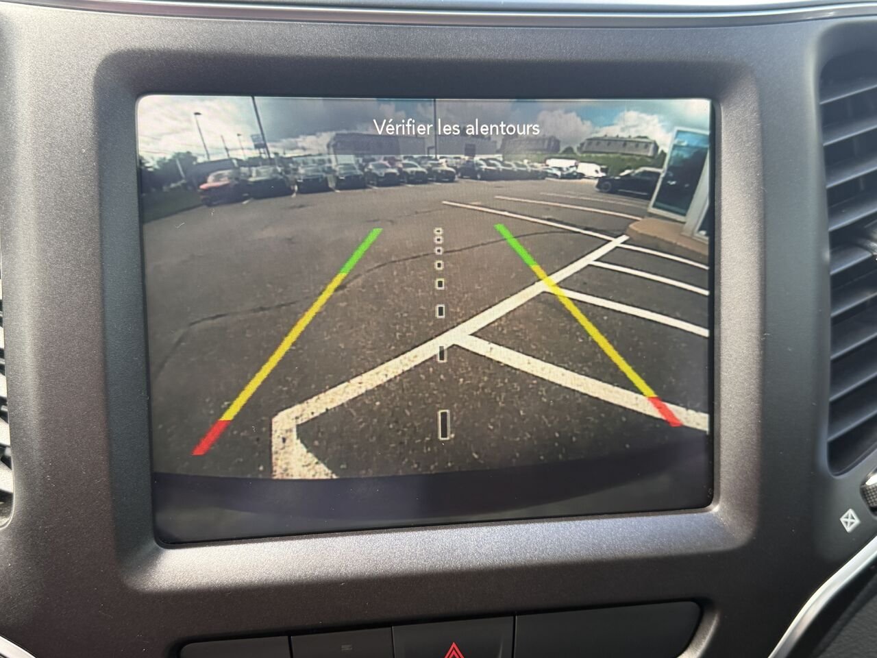 2021 Jeep Cherokee Beige Ste-Marie - photo #20