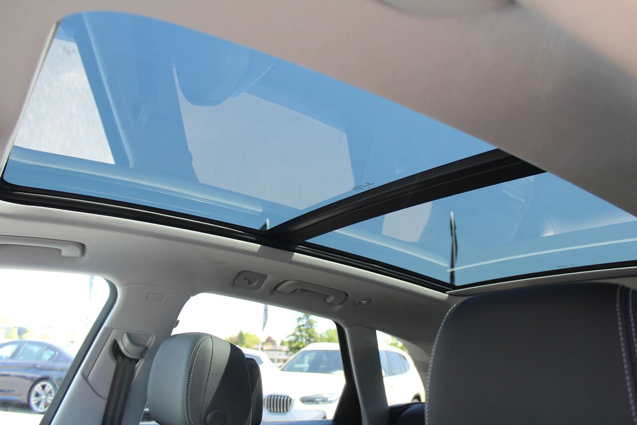 Audi Q5 VIN: WA1EABFY3N2063336 2022 Noir Sainte-Rose - photo #7