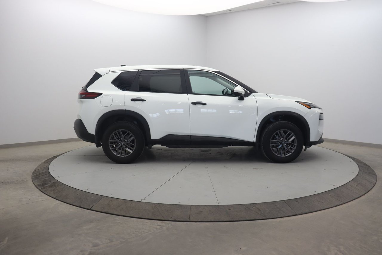 2023 Nissan Rogue VIN 5N1AT3AB1PC758544 White Chicoutimi - photo #2