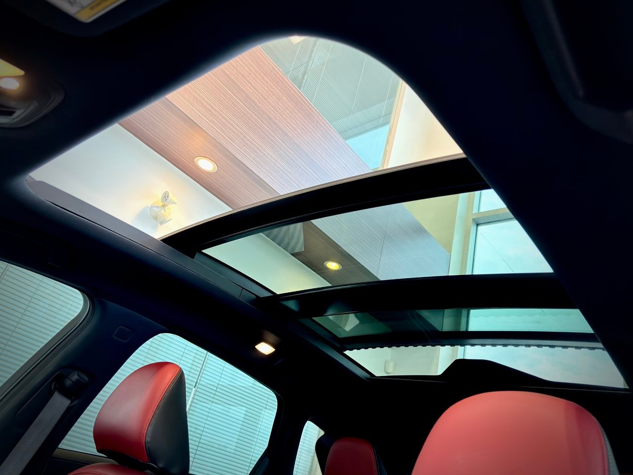2023 Infiniti QX50 gray Notre-Dame-des-Prairies - photo #17
