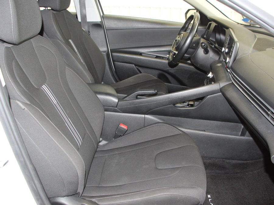 2021 Hyundai Elantra 2021 White