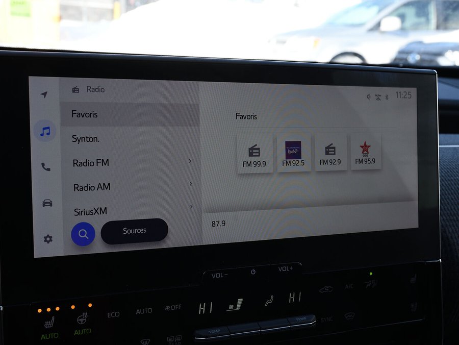2023 Subaru Solterra TI avec groupe technologie Black