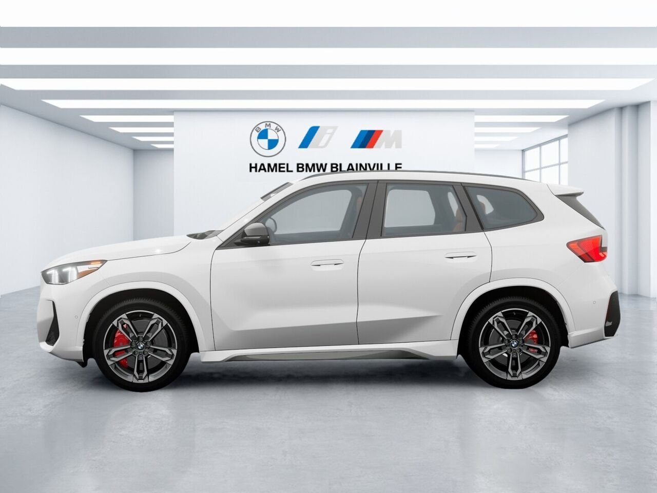 2026 BMW X1 xDrive28i Alpine White Non-Metallic Blainville - photo #3