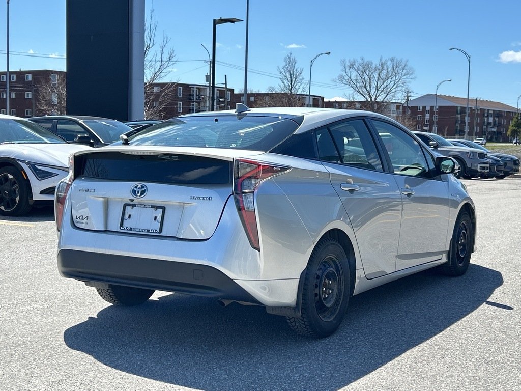 2017 Toyota Prius Grey Gatineau - photo #4
