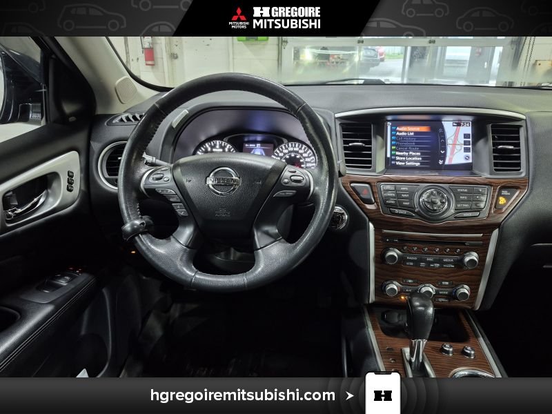 2017 Nissan Pathfinder Black Laval - photo #18