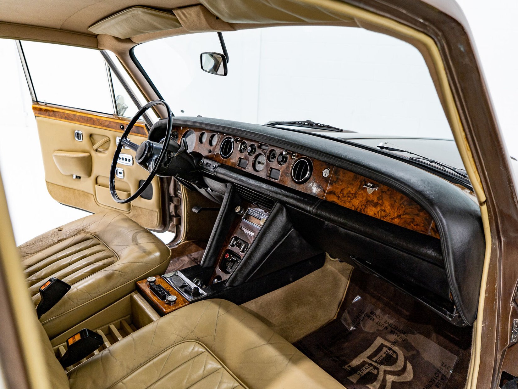 Rolls Royce Silver Shadow Project car **PRIX EN USD** 1974 Brun Montréal - photo #73