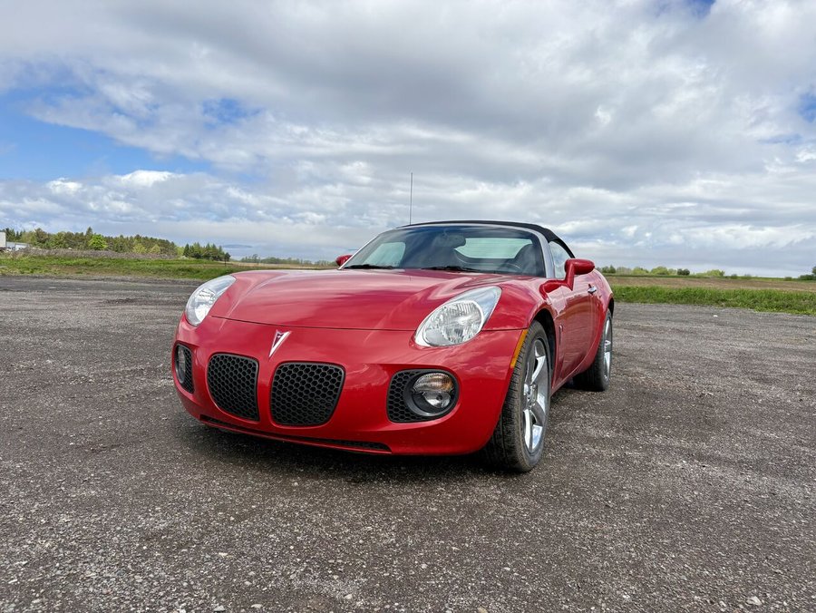 PONTIAC SOLSTICE GXP Cabriolet 2 portes GXP 2008 Rouge
