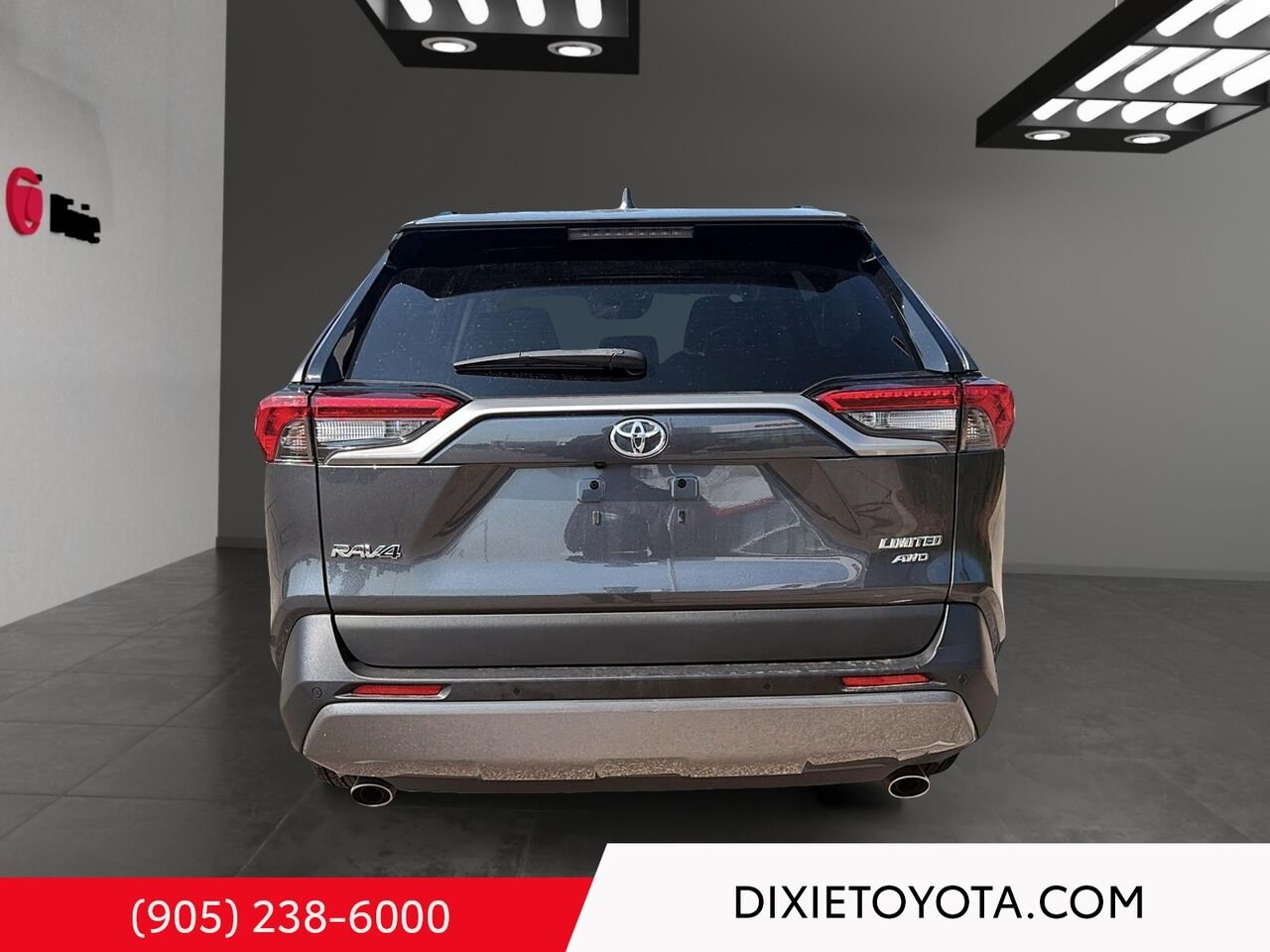 2021 Toyota RAV4 LIMITED AWD / HEATED AND VENTILATED SEATS / MOONROOF / LEATHER SURFACE / ALLOY WHEELS / CARPLAY AND ANDROID AUTO Grey Mississauga - photo #4