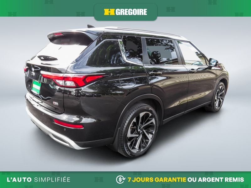 Mitsubishi Outlander V3570 | SEL TOIT PANO + SIEGE CHAUFANT 2023 Noir Laval - photo #7