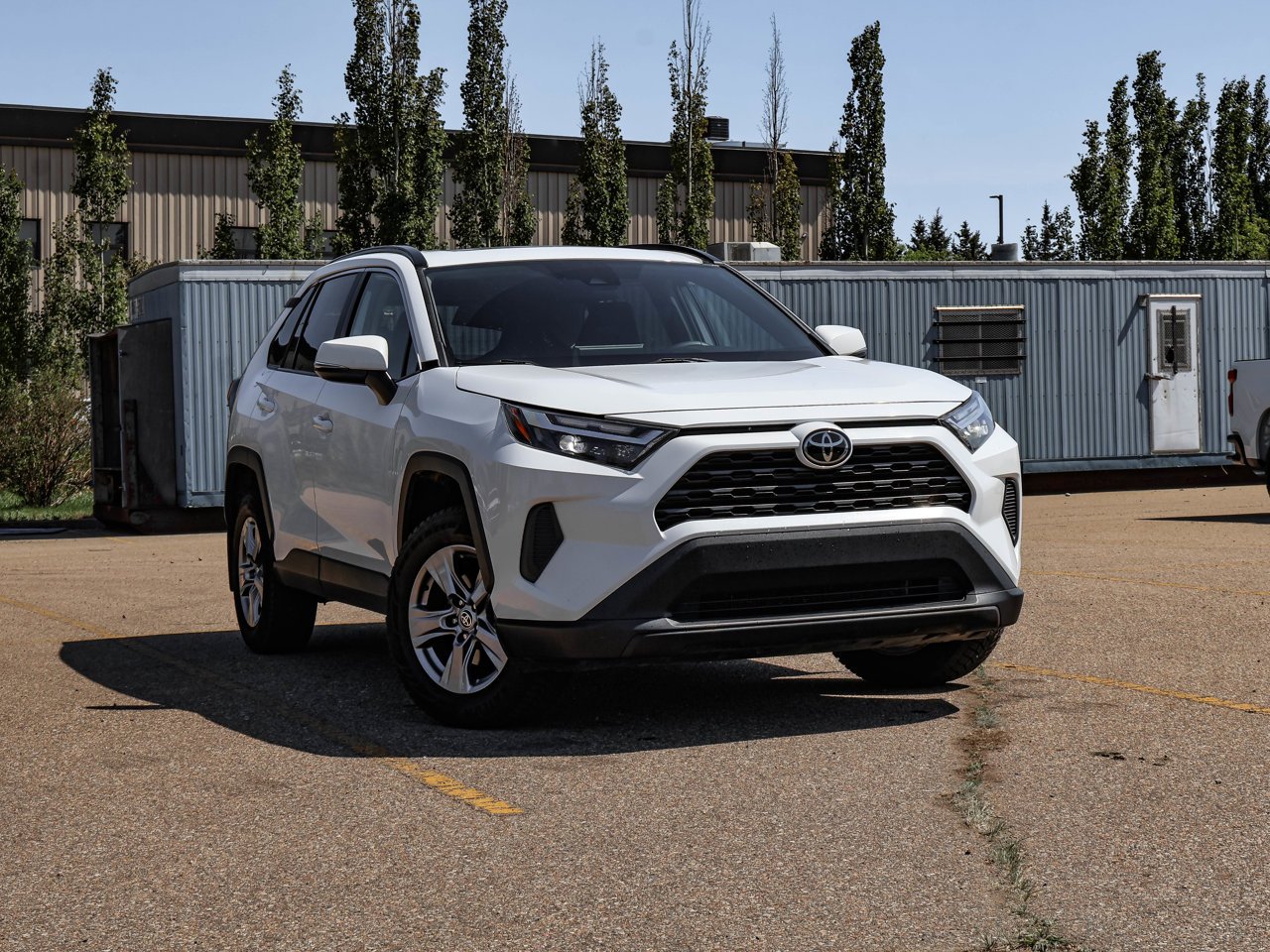 2024 Toyota RAV4 XLE AWD White Sherwood Park - photo #1