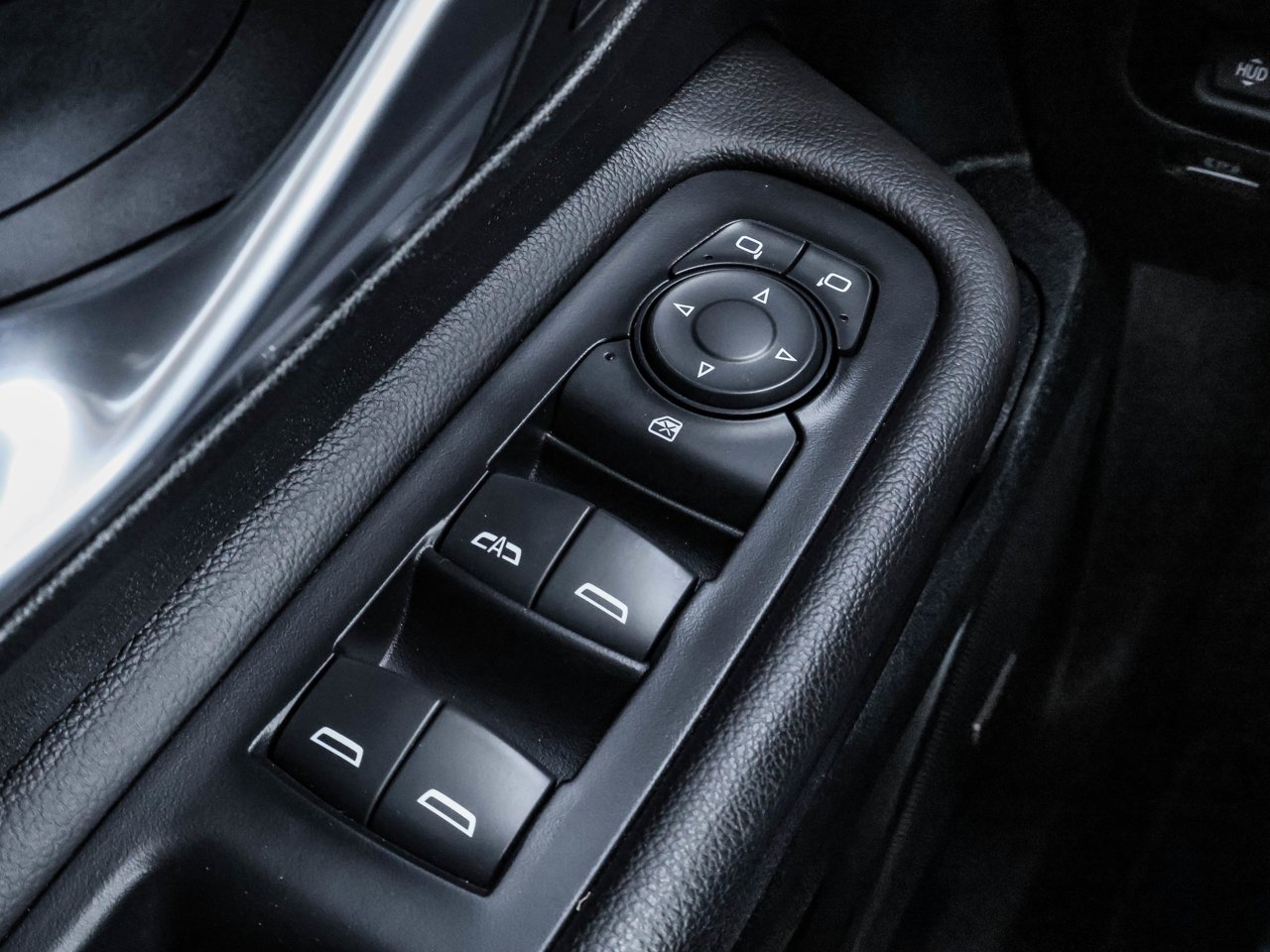 2022 GMC Terrain AWD 4dr AT4 White Sherwood Park - photo #19