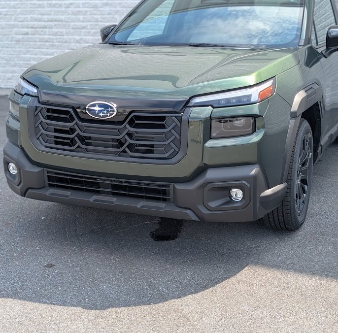 2026 SUBARU Outback LIMITED XT Deep Emerald Pearl