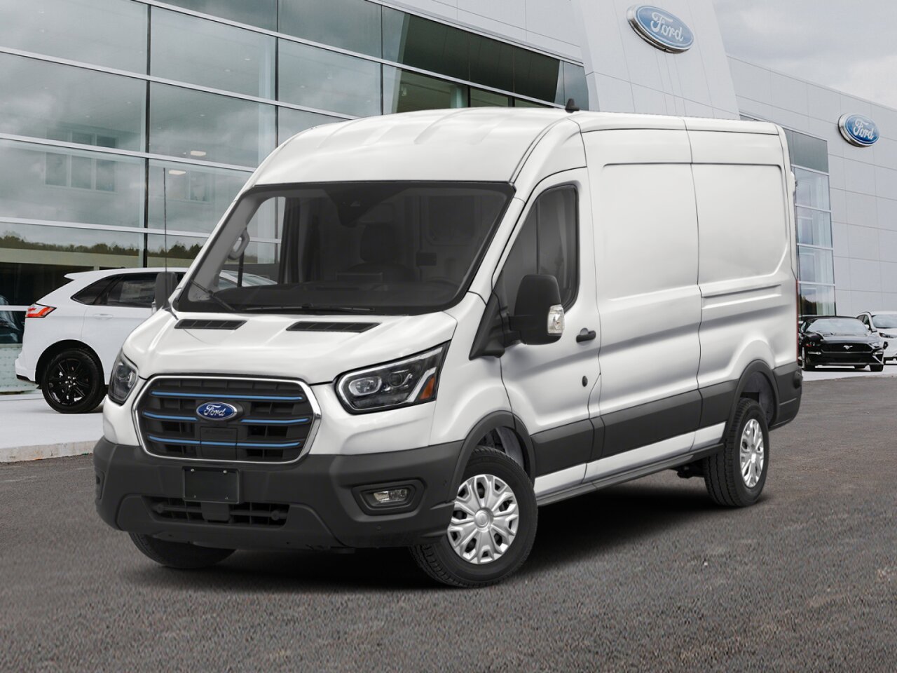 2025 Ford E-Transit Cargo Van Oxford White Saint-Eustache - photo #0