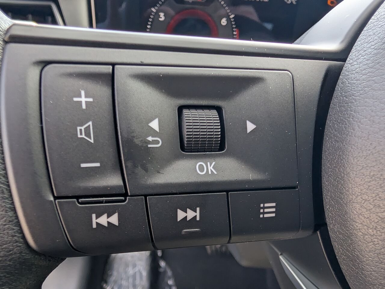 NISSAN Kicks KICKS S 2026 Gris poudre métallisé Châteauguay - photo #42