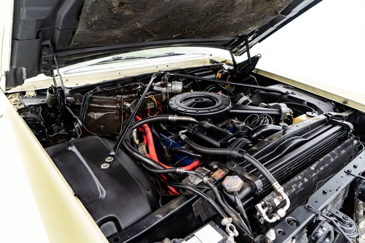 Cadillac DeVille Coupe *PRICE IN USD* Original California survivor factory A/C with only 36,992miles (59,532km) 1967 Or Montréal - photo #16