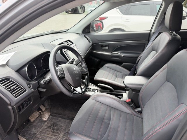 Mitsubishi RVR SEL AWC-SIÈGES ET VOLANT CHAUFFANT-CUIR/SUÈDE 2022 Gris