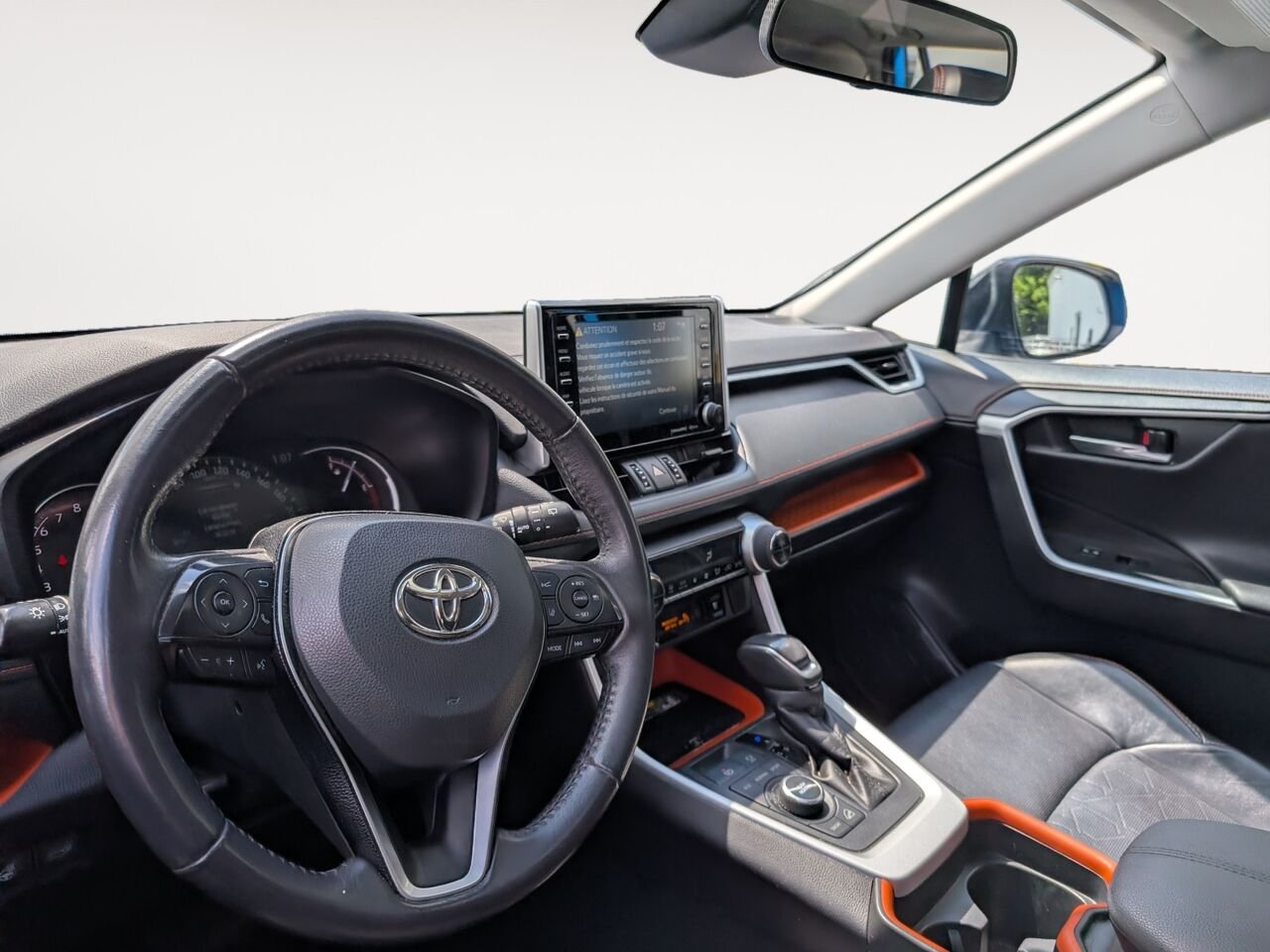 Toyota RAV4 Trail/SIÈGES CHAUFFANTS ET VENTILLÉS/TOIT OUVRANT/VOLANT CHAUFFANT/AC BIZONE/ 2021 Bleu Sherbrooke - photo #8