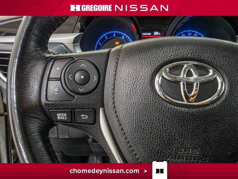 2016 Toyota Corolla White Blainville - photo #17