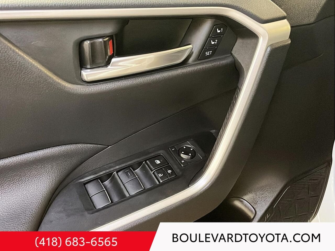 Toyota RAV4 99687B-85 | GROUPE PREMIUM, XLE 2021 Blanc Québec - photo #7