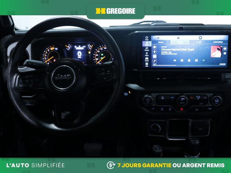 2024 Jeep Wrangler Grey Laval - photo #15