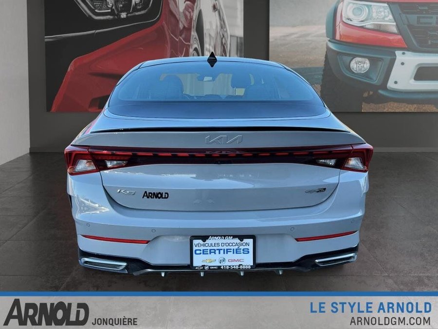 Kia K5 2022 2022 Gris